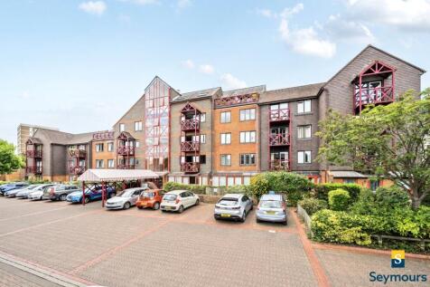 The Mount, Surrey GU2 2 bed retirement property for sale