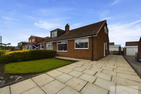 3 bedroom semi-detached bungalow for sale