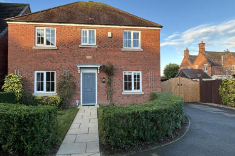 8 Holmestead Close, Costock... 4 bed detached house for sale