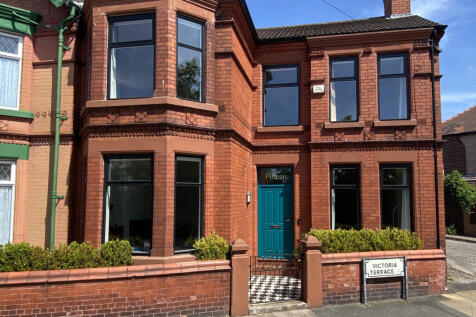 Victoria Terrace, Liverpool, L15 5BH 4 bed end of terrace house for sale