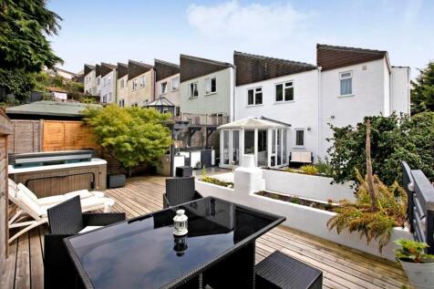 Nelson Close, Teignmouth, TQ14 5 bed end of terrace house for sale