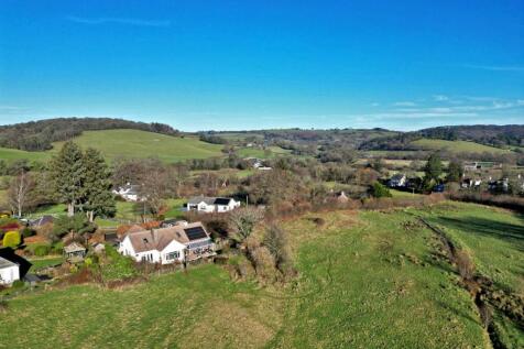 Chagford, Newton Abbot, TQ13 4 bed detached bungalow for sale