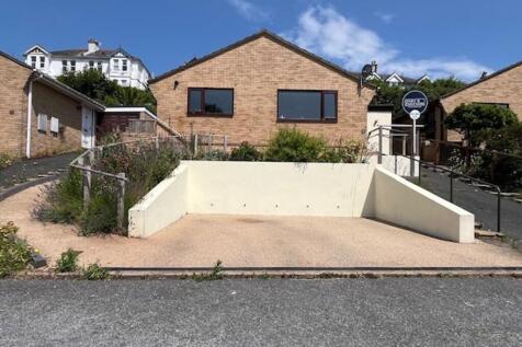 Brookside Close, Teignmouth, TQ14 3 bed detached bungalow for sale