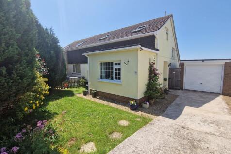Pellew Way, Teignmouth, TQ14 4 bed semi