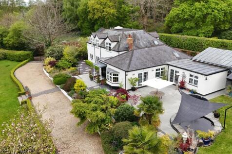 Tewin Water, Welwyn 5 bed detached house for sale