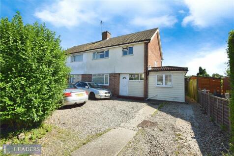 Bromley Road, Colchester, Essex 4 bed semi