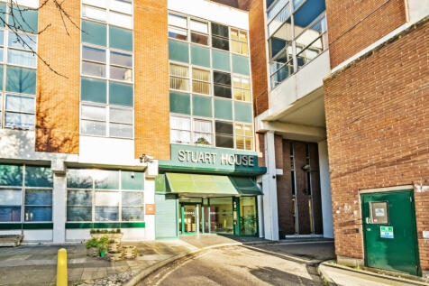 St. Peters Street, Colchester, Essex 2 bed apartment for sale