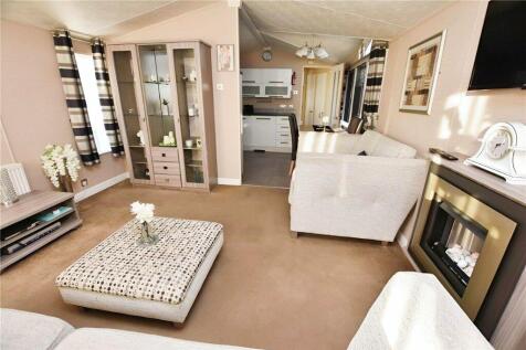 Beach Road, St. Osyth, Clacton On Sea 2 bed mobile home for sale