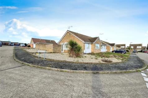 Stablefield Road, Walton on the Naze... 2 bed bungalow for sale
