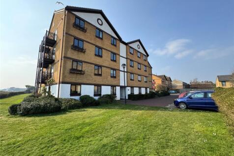 Connaught Gardens East... 2 bed apartment for sale
