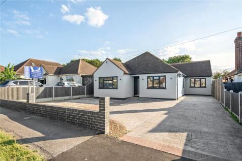 4 bedroom bungalow for sale