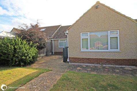 2 bedroom semi-detached bungalow for sale