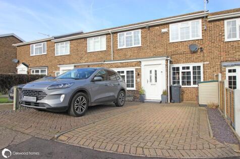 Ascot Gardens, Westgate, Kent, CT8 3 bed terraced house for sale