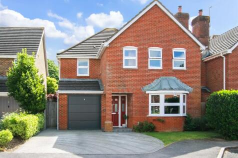 Lime Avenue, Westergate 5 bed detached house for sale