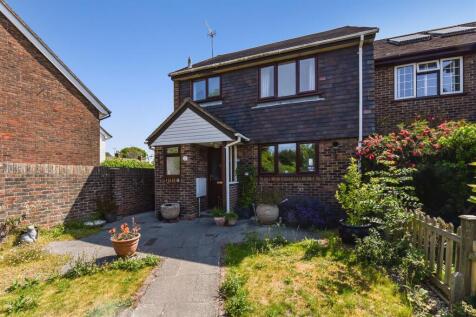Burch Grove, Walberton 3 bed end of terrace house for sale