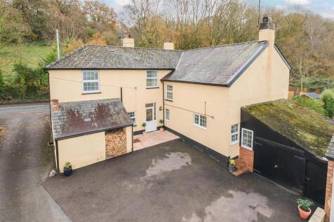 Stoke Canon, Exeter 4 bed detached house for sale