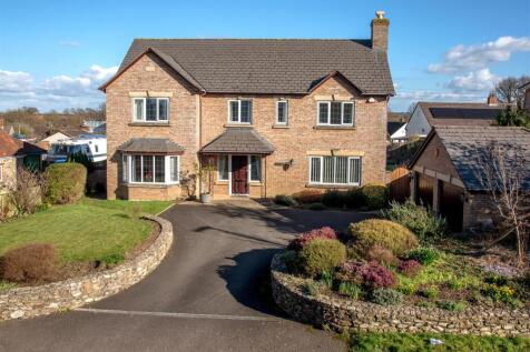 Staplehay, Trull, Taunton 4 bed detached house for sale