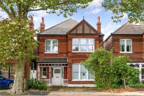 Mortlake Road, Kew, Surrey, TW9 5 bed detached house for sale