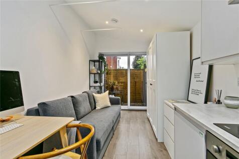 Sandycombe Road, Kew, Surrey, TW9 Studio for sale