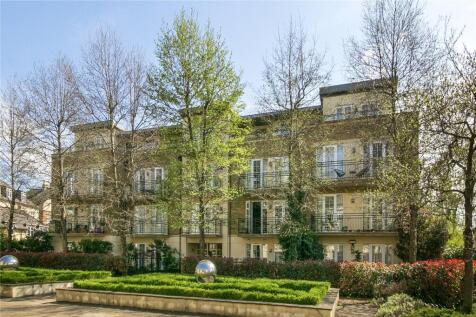 Whitcome Mews, Kew, Surrey, TW9 1 bed apartment for sale