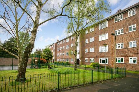 Magnolia Court, West Hall Road, Kew... 3 bed apartment for sale