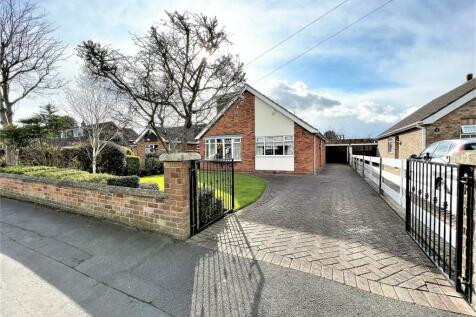 4 bedroom detached bungalow for sale