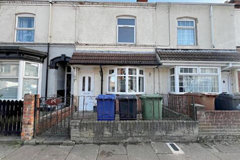 Columbia Road, Grimsby, N. E. Lincs... 3 bed terraced house for sale