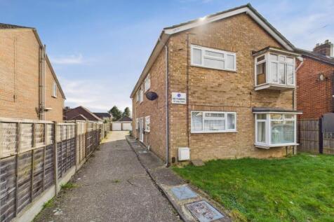 Edwards Avenue, Ruislip HA4 1 bed apartment for sale