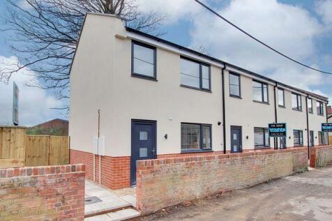 York Buildings, Trowbridge 2 bed end of terrace house for sale