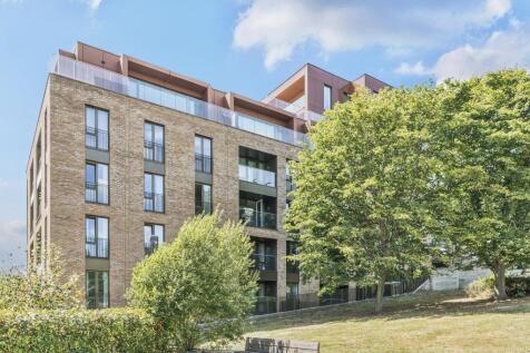 Inglis Way,  Mill Hill East,  NW7 2 bed flat for sale