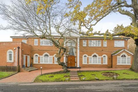 7 bedroom detached house for sale