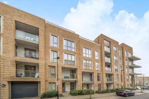 Charmille Avenue,  Colindale,  NW9 3 bed flat for sale