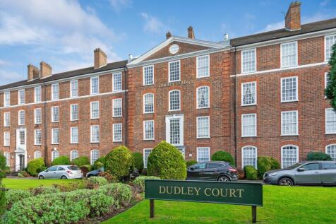 Dudley Court,  Temple Fortune,  NW11 3 bed flat for sale