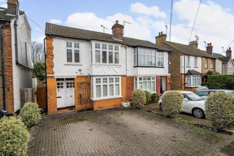 Northwood,  Middlesex,  HA6 4 bed semi