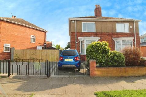 2 bedroom semi-detached house for sale