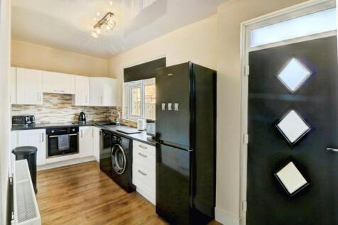 The Crescent, Bridgehill, Consett, DH8 2 bed semi