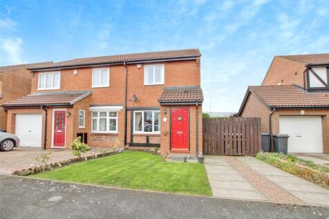 2 bedroom semi-detached house for sale