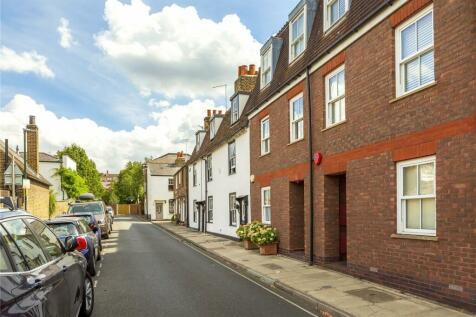 4 bedroom terraced house for sale