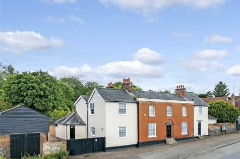 6 bedroom detached house for sale