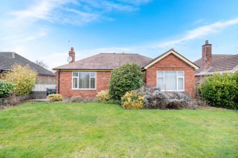 Thorne Road, Bawtry, Doncaster 2 bed detached bungalow for sale