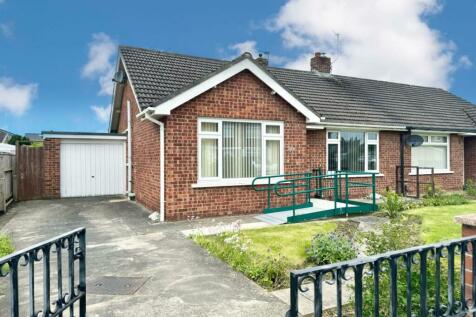 2 bedroom semi-detached bungalow for sale