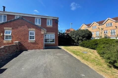 3 bedroom end of terrace house for sale