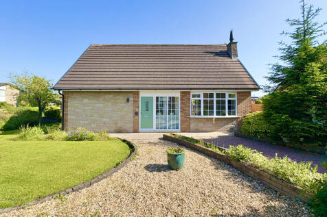 Yewlands Drive, Garstang PR3 4 bed detached bungalow for sale