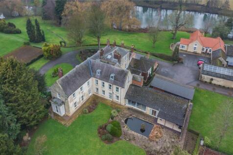 10 bedroom detached house for sale