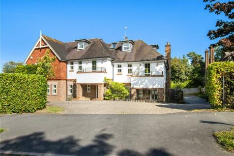 5 bedroom terraced house for sale