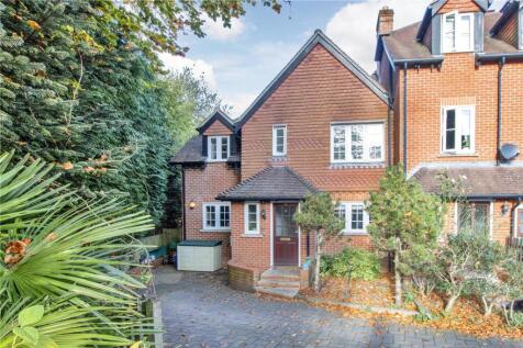 Amherst Place, Sevenoaks, Kent, TN13 4 bed end of terrace house for sale