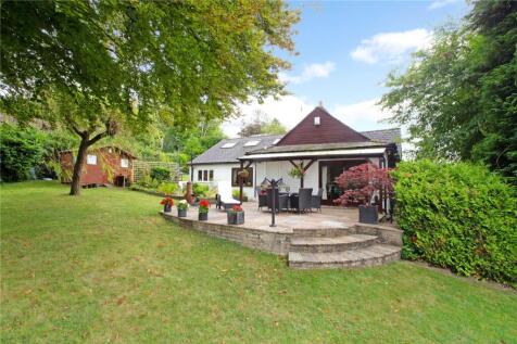 4 bedroom bungalow for sale