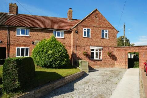 Manor Drive, Brafferton, York 4 bed end of terrace house for sale