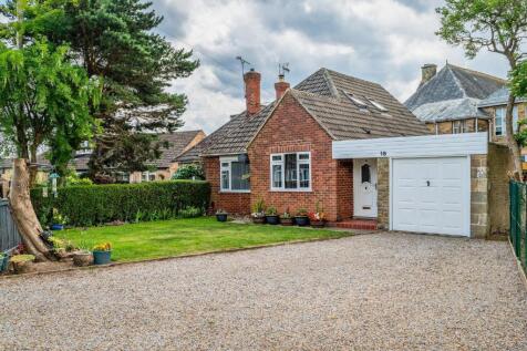 Hillbank Grove, Harrogate HG1 4EA 4 bed semi