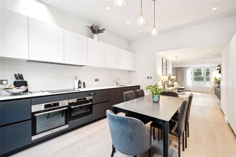 Avalon Road, Fulham, London, SW6 4 bed terraced house for sale